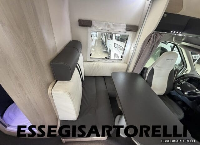 CHAUSSON FLASH 634 2018 SEMINTEGRALE BASCULANTE 5 POSTI KM 18.415 UNIPROPRIETARIO 636 CM pieno