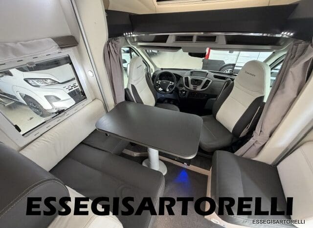 CHAUSSON FLASH 634 2018 SEMINTEGRALE BASCULANTE 5 POSTI KM 18.415 UNIPROPRIETARIO 636 CM pieno