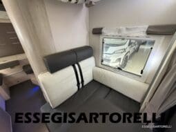 CHAUSSON FLASH 634 2018 SEMINTEGRALE BASCULANTE 5 POSTI KM 18.415 UNIPROPRIETARIO 636 CM pieno