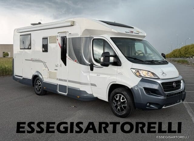 ROLLER TEAM GRANDUCA 265 P GARAGE 2015 FULL LETTO NAUTICO DOPPIO CLIMA pieno