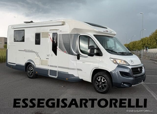 ROLLER TEAM GRANDUCA 265 P GARAGE 2015 FULL LETTO NAUTICO DOPPIO CLIMA pieno