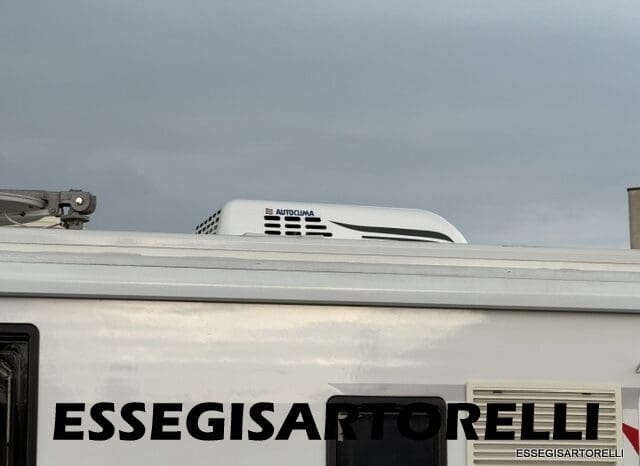 ROLLER TEAM GRANDUCA 265 P GARAGE 2015 FULL LETTO NAUTICO DOPPIO CLIMA pieno