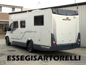 ROLLER TEAM GRANDUCA 265 P GARAGE 2015 FULL LETTO NAUTICO DOPPIO CLIMA