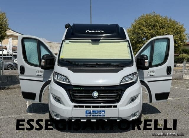 CHAUSSON ROADLINE PREMIUM V 690 VAN 636 UNIPROPRIETARIO 2021 KM 19.391 pieno