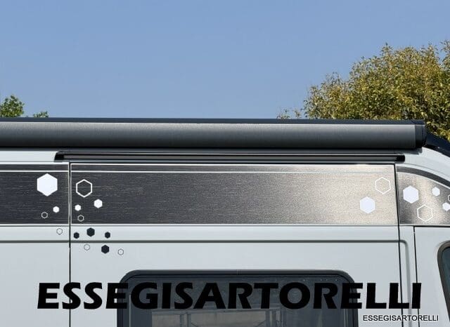 CHAUSSON ROADLINE PREMIUM V 690 VAN 636 UNIPROPRIETARIO 2021 KM 19.391 pieno