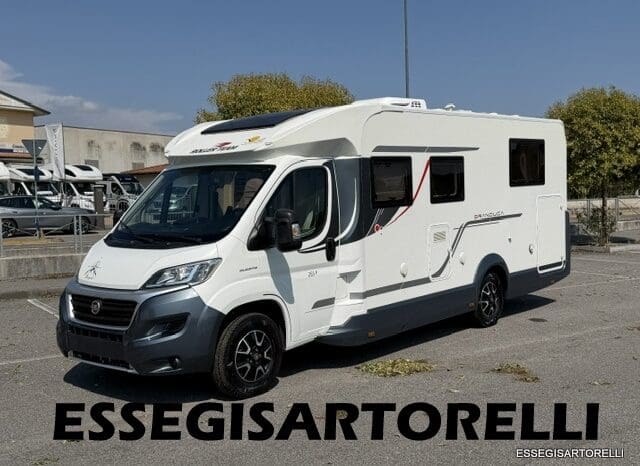 ROLLER TEAM GRANDUCA 265 P GARAGE 2015 FULL LETTO NAUTICO DOPPIO CLIMA pieno