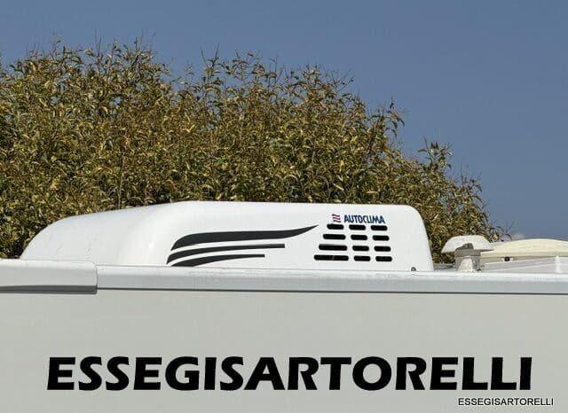 ROLLER TEAM GRANDUCA 265 P GARAGE 2015 FULL LETTO NAUTICO DOPPIO CLIMA pieno