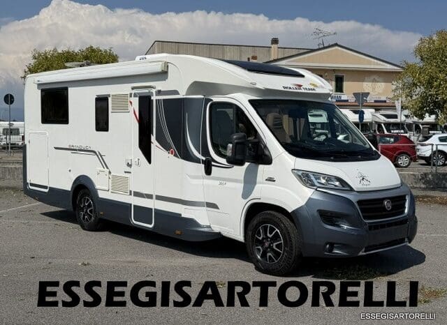 ROLLER TEAM GRANDUCA 265 P GARAGE 2015 FULL LETTO NAUTICO DOPPIO CLIMA pieno