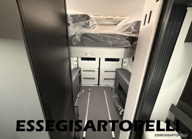 ADRIA NEW TWIN SUPREME EDITION 640 SGX AUTOMATICO 35 H 636 MY 26 pieno
