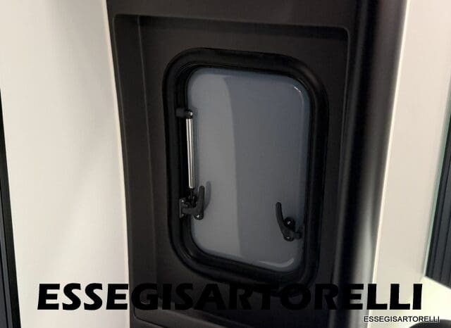 ADRIA NEW TWIN SUPREME EDITION 640 SGX AUTOMATICO 35 H 636 MY 26 pieno