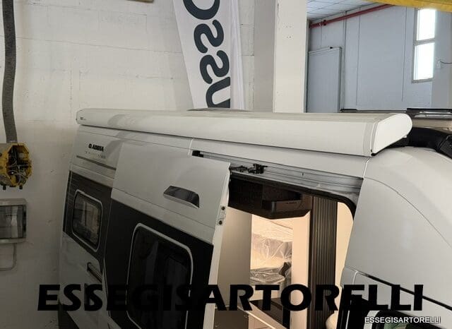 ADRIA NEW TWIN SUPREME EDITION 640 SGX AUTOMATICO 35 H 636 MY 26 pieno