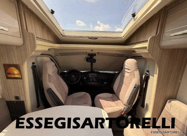 ROLLER TEAM GRANDUCA 265 P GARAGE 2015 FULL LETTO NAUTICO DOPPIO CLIMA pieno