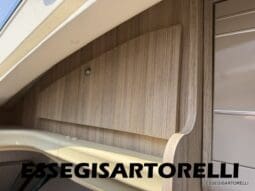 ROLLER TEAM GRANDUCA 265 P GARAGE 2015 FULL LETTO NAUTICO DOPPIO CLIMA pieno