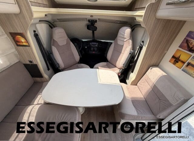 ROLLER TEAM GRANDUCA 265 P GARAGE 2015 FULL LETTO NAUTICO DOPPIO CLIMA pieno