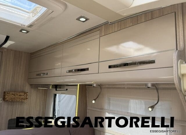 ROLLER TEAM GRANDUCA 265 P GARAGE 2015 FULL LETTO NAUTICO DOPPIO CLIMA pieno