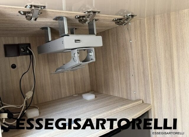 ROLLER TEAM GRANDUCA 265 P GARAGE 2015 FULL LETTO NAUTICO DOPPIO CLIMA pieno
