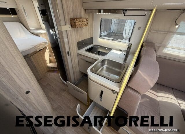 ROLLER TEAM GRANDUCA 265 P GARAGE 2015 FULL LETTO NAUTICO DOPPIO CLIMA pieno