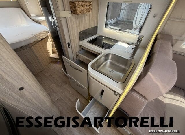 ROLLER TEAM GRANDUCA 265 P GARAGE 2015 FULL LETTO NAUTICO DOPPIO CLIMA pieno