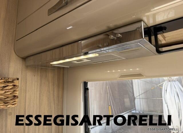 ROLLER TEAM GRANDUCA 265 P GARAGE 2015 FULL LETTO NAUTICO DOPPIO CLIMA pieno