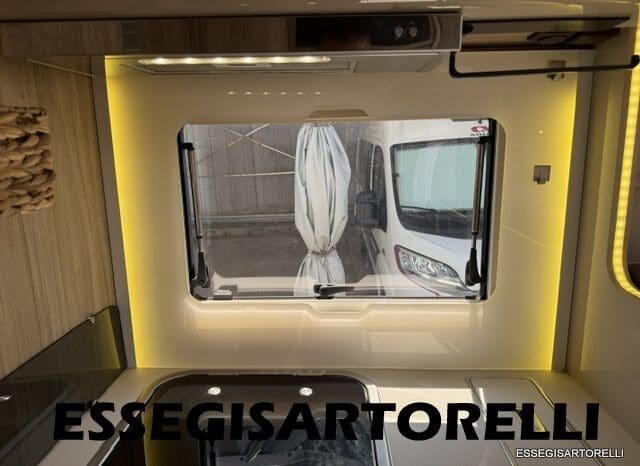 ROLLER TEAM GRANDUCA 265 P GARAGE 2015 FULL LETTO NAUTICO DOPPIO CLIMA pieno