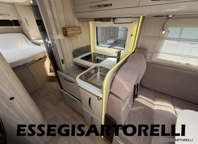 ROLLER TEAM GRANDUCA 265 P GARAGE 2015 FULL LETTO NAUTICO DOPPIO CLIMA pieno