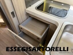 ROLLER TEAM GRANDUCA 265 P GARAGE 2015 FULL LETTO NAUTICO DOPPIO CLIMA pieno