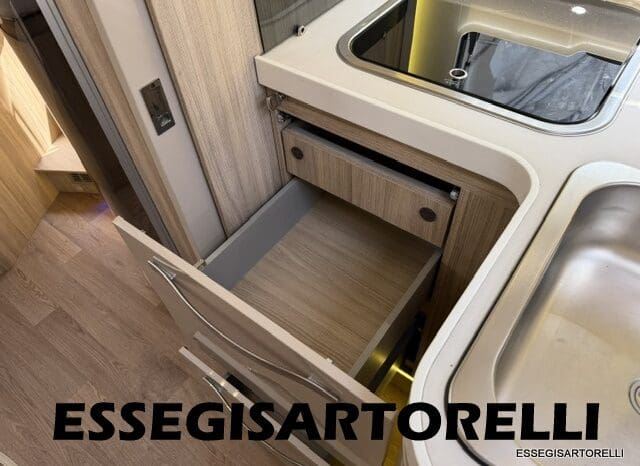 ROLLER TEAM GRANDUCA 265 P GARAGE 2015 FULL LETTO NAUTICO DOPPIO CLIMA pieno