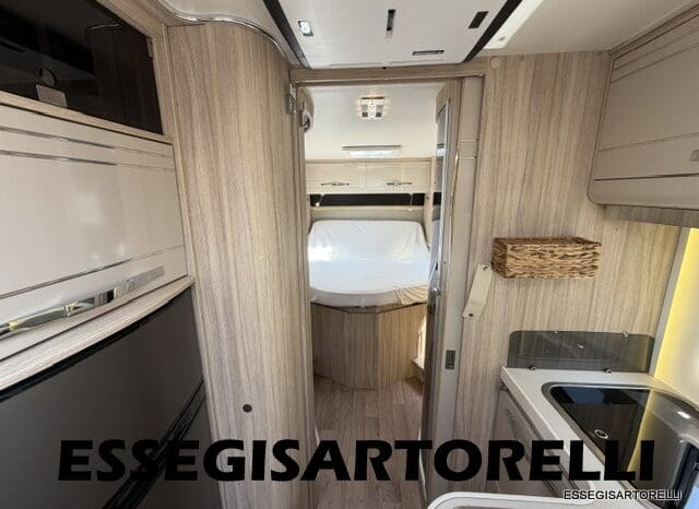 ROLLER TEAM GRANDUCA 265 P GARAGE 2015 FULL LETTO NAUTICO DOPPIO CLIMA pieno