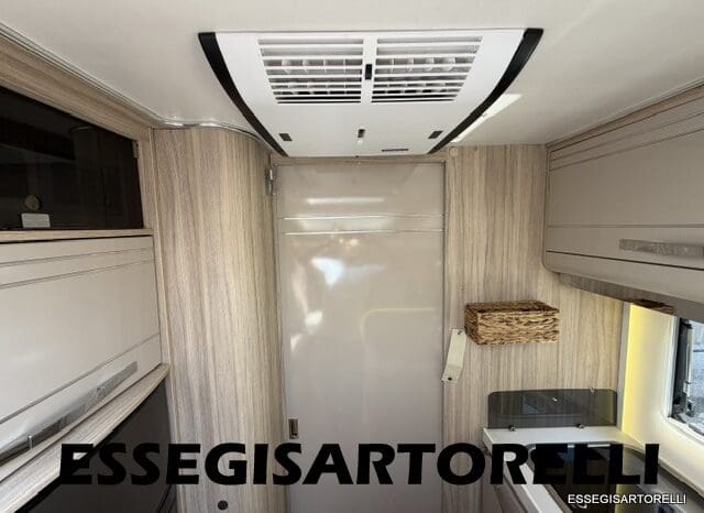 ROLLER TEAM GRANDUCA 265 P GARAGE 2015 FULL LETTO NAUTICO DOPPIO CLIMA pieno