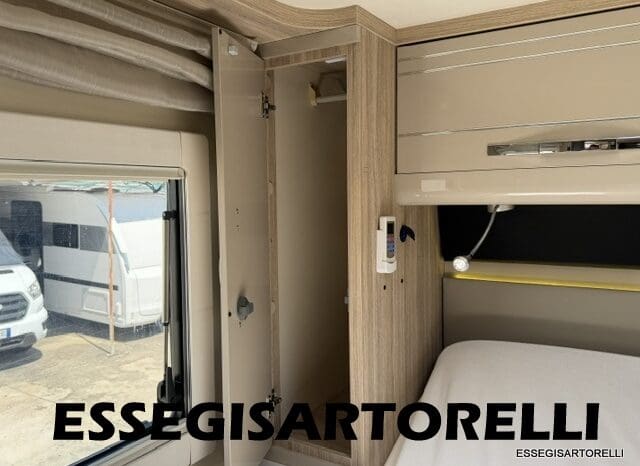 ROLLER TEAM GRANDUCA 265 P GARAGE 2015 FULL LETTO NAUTICO DOPPIO CLIMA pieno