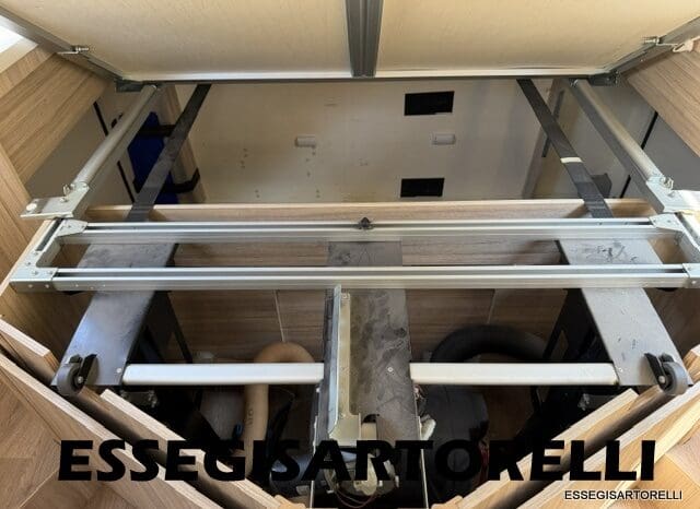 ROLLER TEAM GRANDUCA 265 P GARAGE 2015 FULL LETTO NAUTICO DOPPIO CLIMA pieno