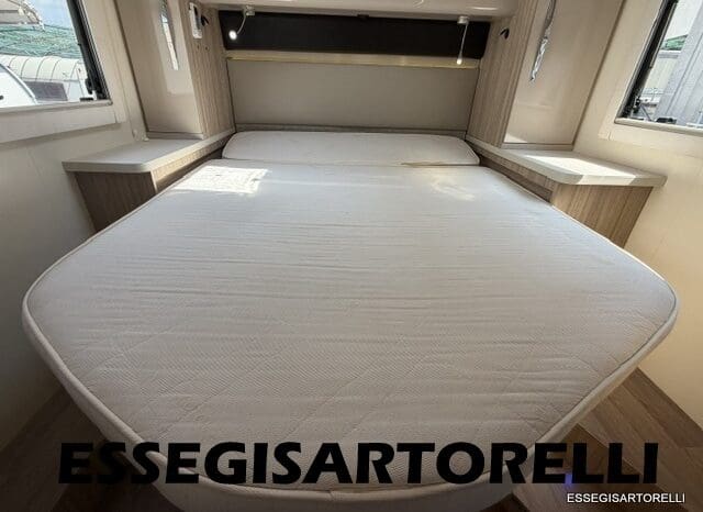 ROLLER TEAM GRANDUCA 265 P GARAGE 2015 FULL LETTO NAUTICO DOPPIO CLIMA pieno