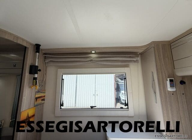 ROLLER TEAM GRANDUCA 265 P GARAGE 2015 FULL LETTO NAUTICO DOPPIO CLIMA pieno