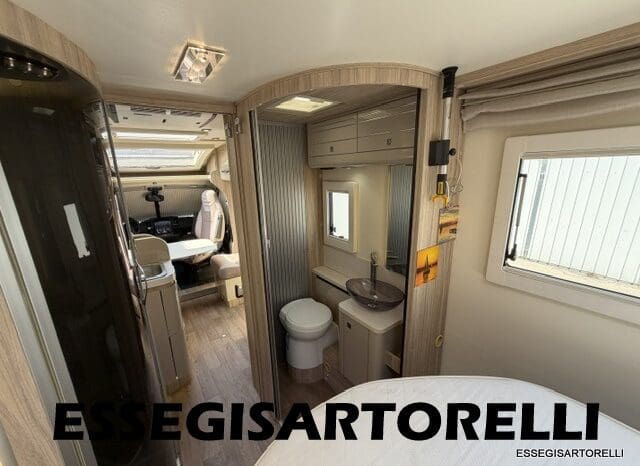 ROLLER TEAM GRANDUCA 265 P GARAGE 2015 FULL LETTO NAUTICO DOPPIO CLIMA pieno