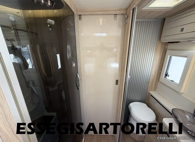 ROLLER TEAM GRANDUCA 265 P GARAGE 2015 FULL LETTO NAUTICO DOPPIO CLIMA pieno