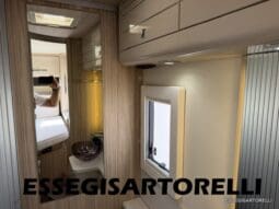 ROLLER TEAM GRANDUCA 265 P GARAGE 2015 FULL LETTO NAUTICO DOPPIO CLIMA pieno