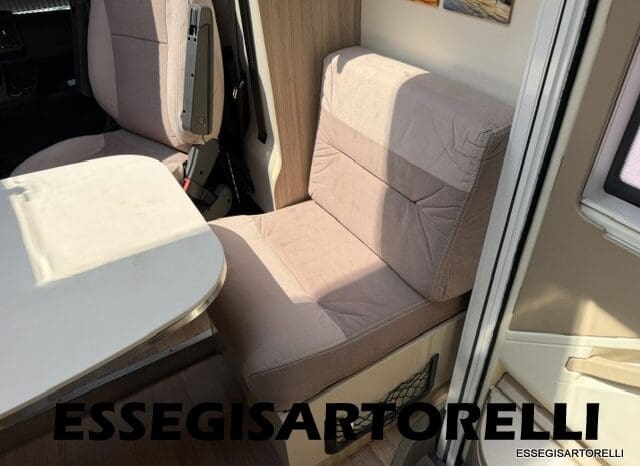 ROLLER TEAM GRANDUCA 265 P GARAGE 2015 FULL LETTO NAUTICO DOPPIO CLIMA pieno