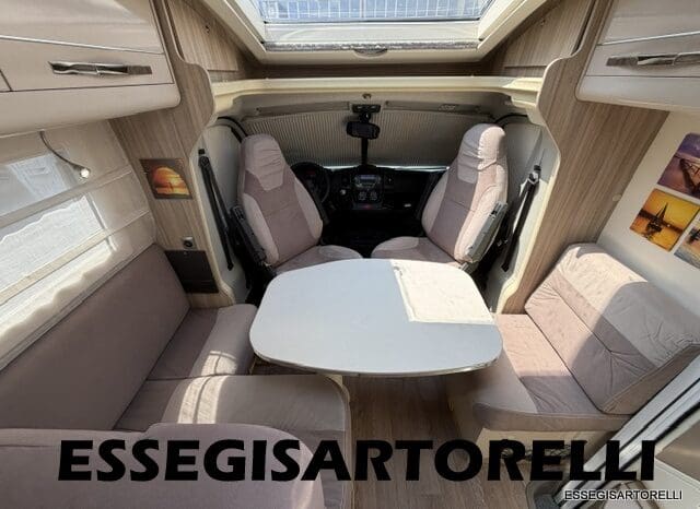 ROLLER TEAM GRANDUCA 265 P GARAGE 2015 FULL LETTO NAUTICO DOPPIO CLIMA pieno