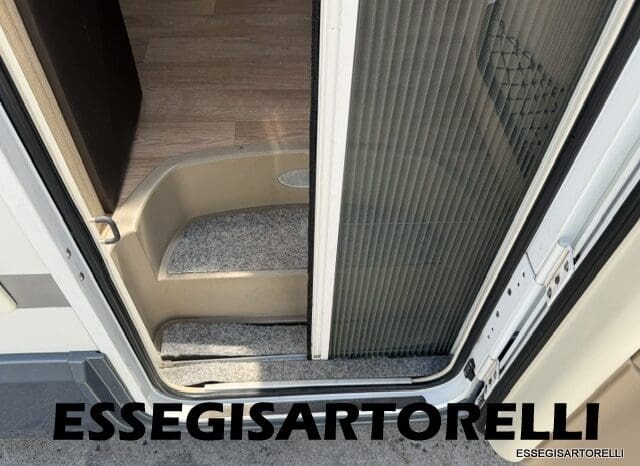 ROLLER TEAM GRANDUCA 265 P GARAGE 2015 FULL LETTO NAUTICO DOPPIO CLIMA pieno