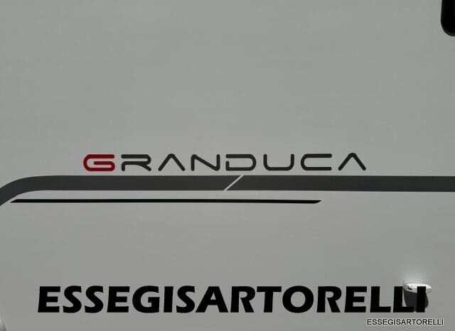 ROLLER TEAM GRANDUCA 265 P GARAGE 2015 FULL LETTO NAUTICO DOPPIO CLIMA pieno