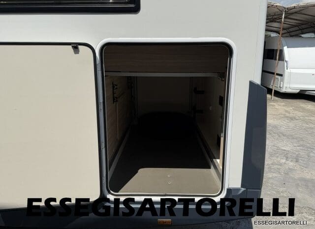 ROLLER TEAM GRANDUCA 265 P GARAGE 2015 FULL LETTO NAUTICO DOPPIO CLIMA pieno