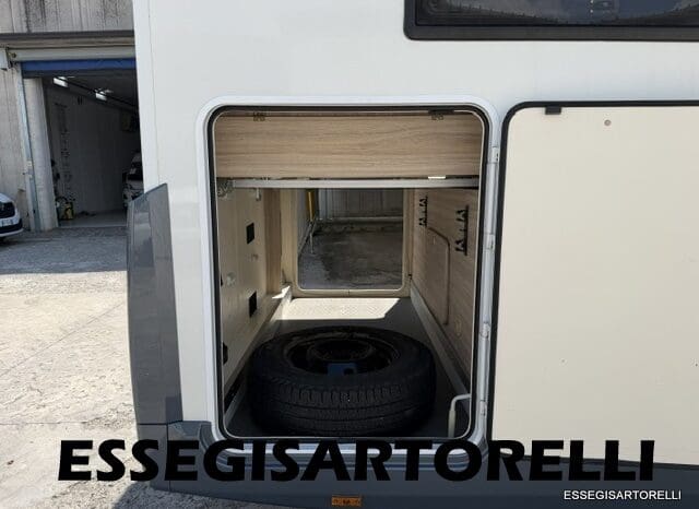 ROLLER TEAM GRANDUCA 265 P GARAGE 2015 FULL LETTO NAUTICO DOPPIO CLIMA pieno