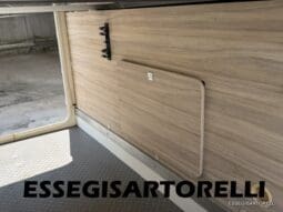 ROLLER TEAM GRANDUCA 265 P GARAGE 2015 FULL LETTO NAUTICO DOPPIO CLIMA pieno