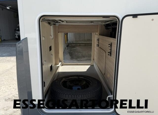 ROLLER TEAM GRANDUCA 265 P GARAGE 2015 FULL LETTO NAUTICO DOPPIO CLIMA pieno