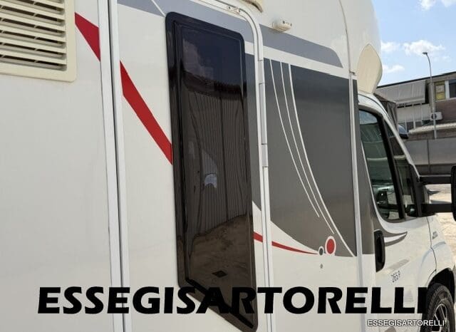 ROLLER TEAM GRANDUCA 265 P GARAGE 2015 FULL LETTO NAUTICO DOPPIO CLIMA pieno