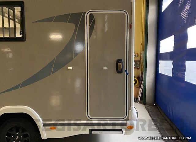 CHAUSSON EXCLUSIVE LINE 660 170 CV AUTOMATICO 699 CM 2022 solo 1.910 KM ! pieno