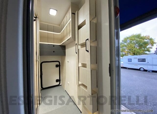 CHAUSSON EXCLUSIVE LINE 660 170 CV AUTOMATICO 699 CM 2022 solo 1.910 KM ! pieno