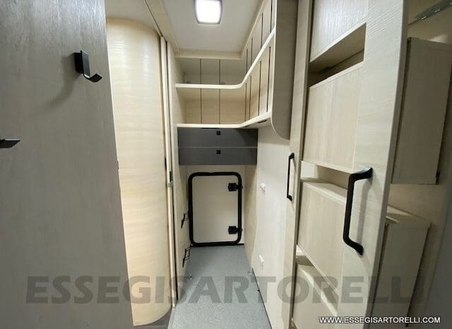 CHAUSSON EXCLUSIVE LINE 660 170 CV AUTOMATICO 699 CM 2022 solo 1.910 KM ! pieno
