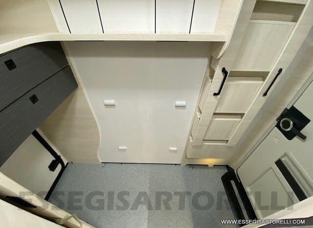 CHAUSSON EXCLUSIVE LINE 660 170 CV AUTOMATICO 699 CM 2022 solo 1.910 KM ! pieno