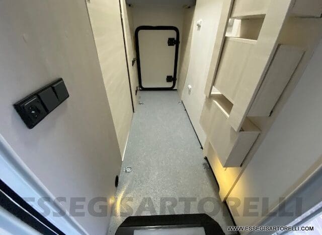 CHAUSSON EXCLUSIVE LINE 660 170 CV AUTOMATICO 699 CM 2022 solo 1.910 KM ! pieno